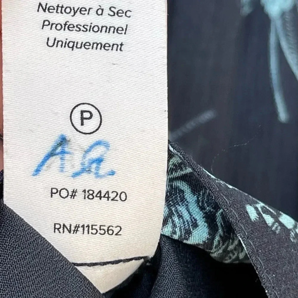 Cinq a Sept Natalie Shirred Floral-Print Blouse small - Picture 9 of 17